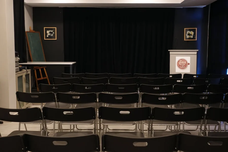 Taksim Kiralık Butik Tiyatro ve Stand-up Sahnesi